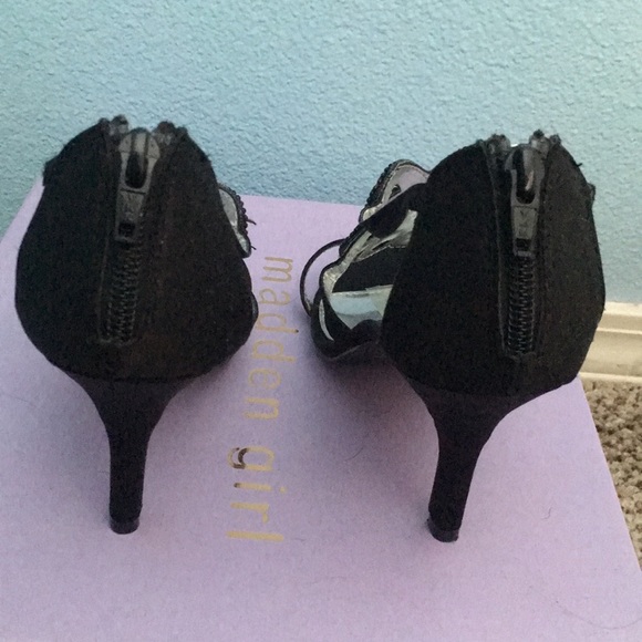 Black open toed High Heels - Picture 3 of 3